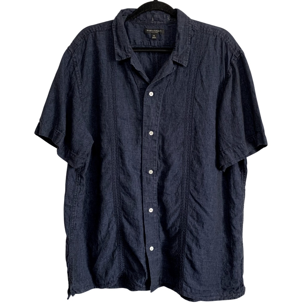 Banana Republic 100 Linen Buttoned Front Short Sleeves Shirt